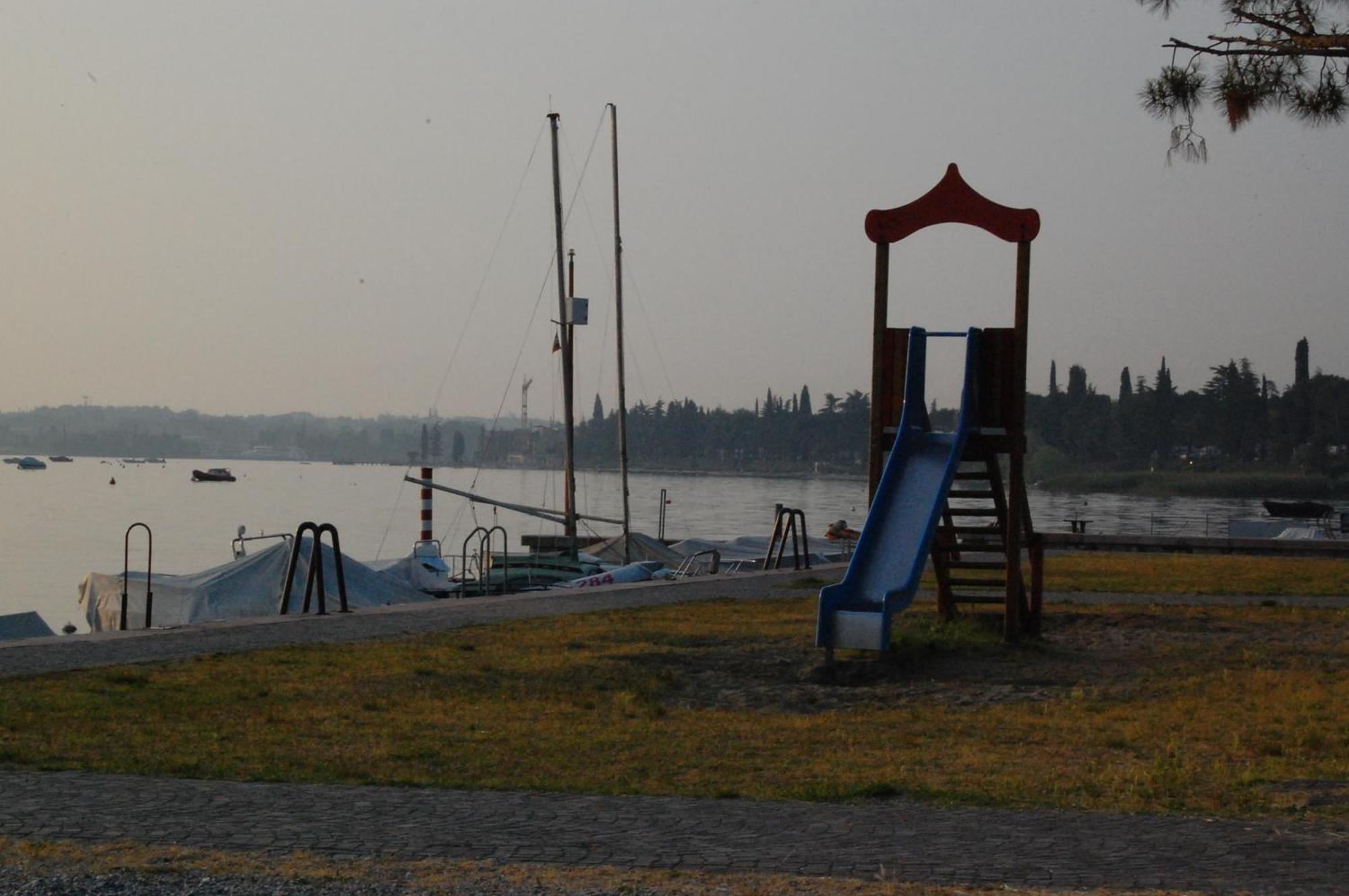 Relais Corte Bergamini Peschiera del Garda Exterior foto