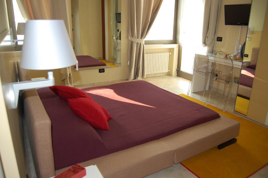 Relais Corte Bergamini Peschiera del Garda Zimmer foto